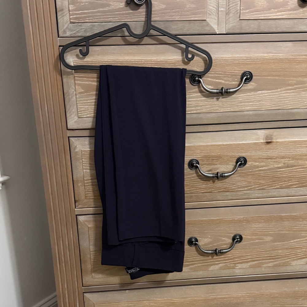 Navy 7th Avenue pants